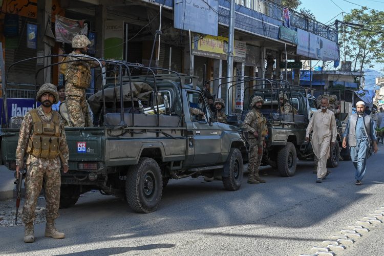 Explosion Near a Road Claims Lives of Five Pakistani Soldiers in Balochistan