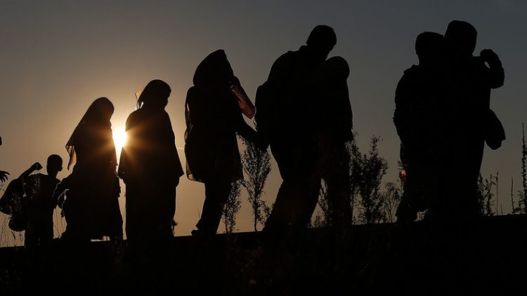 Afghan Migrants in Pakistan Voice Complaints Against Citizens’ Treatment