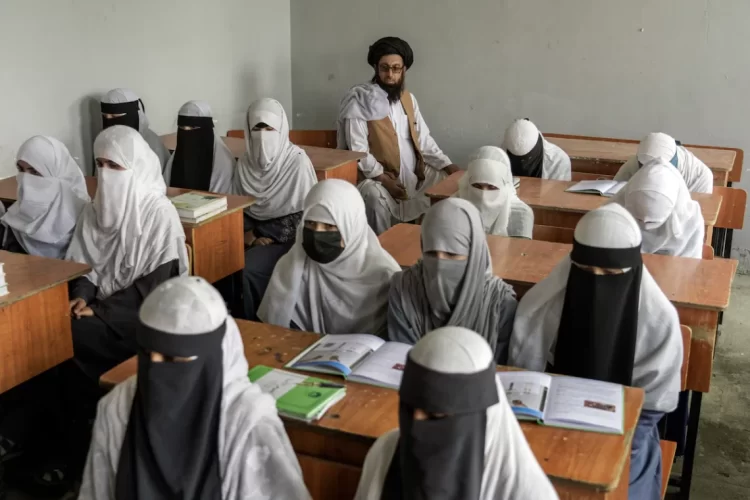 Taliban Strengthen Religious Schools: Some Girls in Kunduz Show Interest in Marrying Taliban Fighters