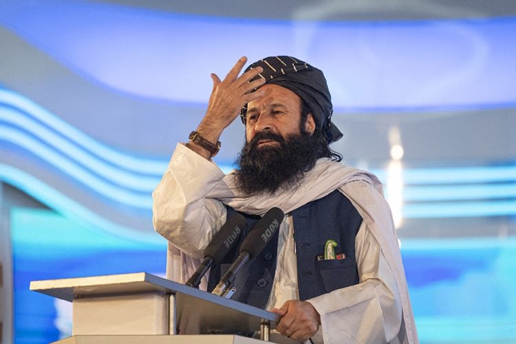 Khalil-ur-Rahman Haqqani delivers a speech during a public gathering in Kabul. (Photo Credit: Wakil KOHSAR / AFP)