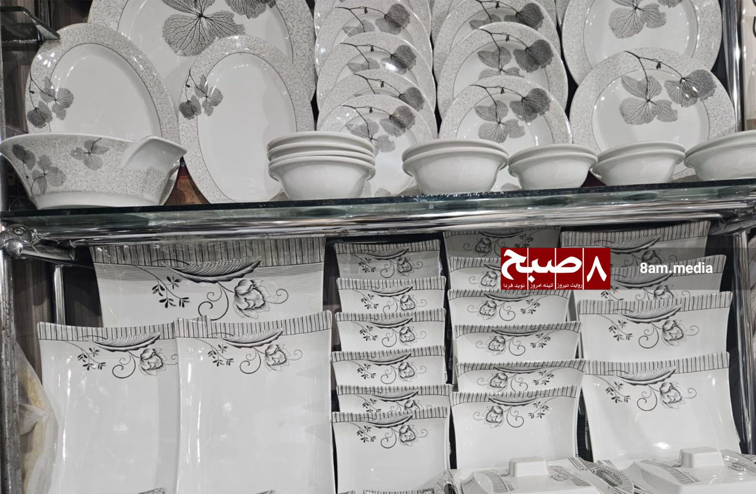 eramic dinnerware on display at a Kabul market as a healthier alternative to plastic cookware. (Photo Credit: 8am.media)