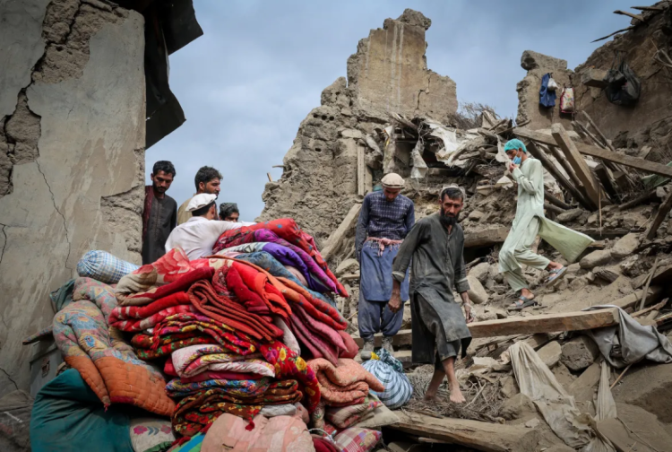 Residents gather among earthquake rubble in eastern Afghanistan as WHO reports over 3,000 injured hospitalized across four provinces. (Photo Credit: Reuters)