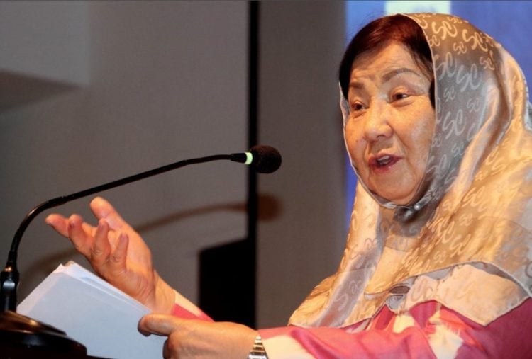 Roza Otunbayeva, former head of the UN Assistance Mission in Afghanistan (UNAMA), speaks at a public event during her three-year tenure leading the mission. (Photo Credit: Social Media)