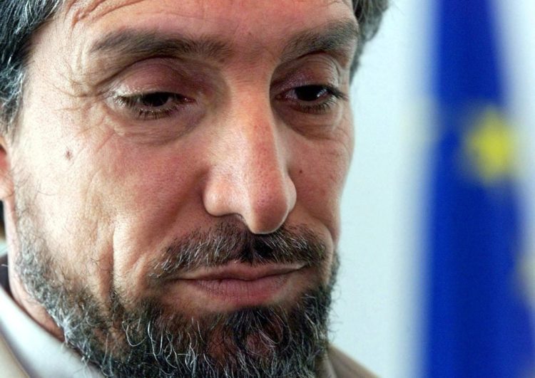 A close-up of Ahmad Shah Massoud during a press conference. (Photo Credit: Franck FIFE / AFP)