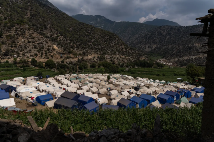 Displaced families affected by the August 2025 earthquake in eastern Afghanistan live in temporary shelters as winter approaches, facing severe cold and lack of adequate heating amid economic hardship. (Photo Credit: Al Jazeera)