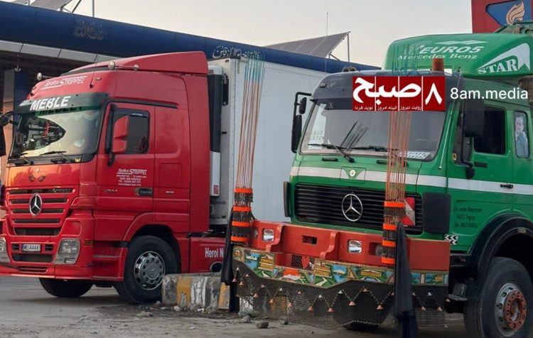 Afghan trucks at Chabahar port amid rising trade concerns from Trump's 25% tariff announcement. (Photo Credit: 8am.media)