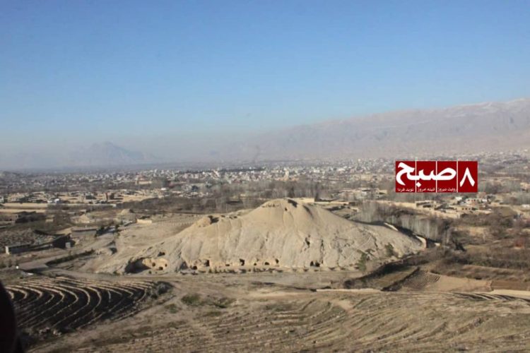 An aerial view of Dara-e-Suf district in Samangan Province, where nearly 50,000 families face severe drinking water shortages due to dried water sources and lack of supply networks. (Photo Credit: 8am.media)