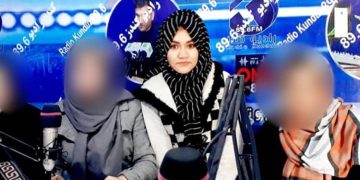 Female journalist Nazera Rashidi at Radio Kunduz studio before her arrest by Taliban authorities in Kunduz province, Afghanistan. (Photo Credit: AMSO)