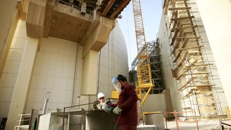 Russian workers evacuated from Bushehr nuclear plant after airstrikes (Photo Credit: alarabiya)