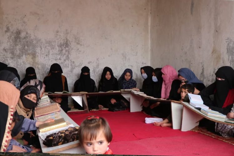 Girls attend a home-based religious class in Mazar-e-Sharif amid education restrictions. (Photo Credit: RFE/RL)