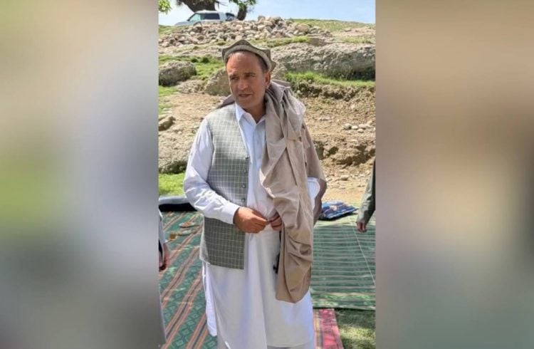A victim stands in a village setting after being targeted in Nangarhar province amid rising insecurity and violent incidents. (Photo credit: Exclusive)