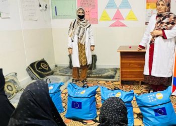 Women returning from Iran are receiving support packages from UNFPA. (Photo: UNFPA)