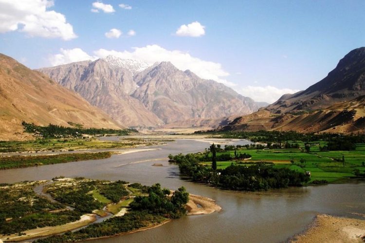 The Panj River winds through the mountains of Badakhshan province, near Shighnan District, home to a long-standing Ismaili community. (Photo credit: Wikipedia.org)