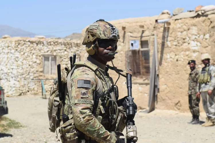 A U.S. soldier stands guard in a rural area in Afghanistan (Photo: ABCNEWS)