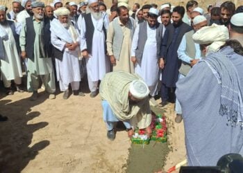 People attend a foundation-laying ceremony for the construction of a hospital in Ghazni (Photo: Exclusive)