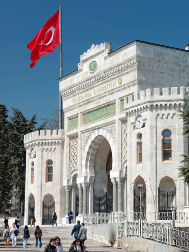 The historic main gate of Istanbul University stands beneath the Turkish flag in Istanbul, Turkey (Photo: Social Media)