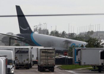 A Boeing 767 cargo plane operated by Amazon Prime Air veered off the runway after landing at Miami International Airport. (Photo: Reuters)