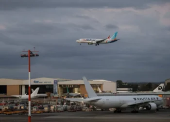 A Flydubai aircraft lands at an airport. (Photo credit: REUTERS)