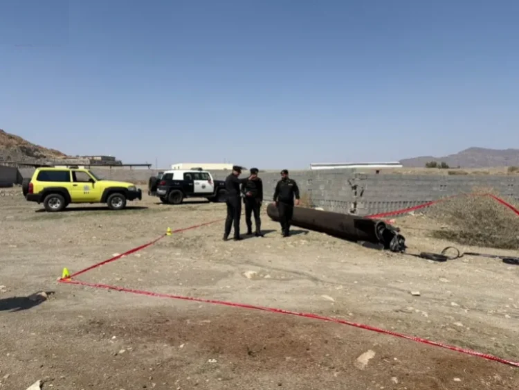 Police officers inspecting the area (Photo: WAS)