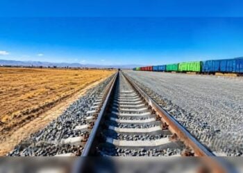 A freight train stands beside a newly constructed railway track in Naibabad, along the Hairatan-Mazar-e-Sharif route. (Photo credit: @bnadari1)