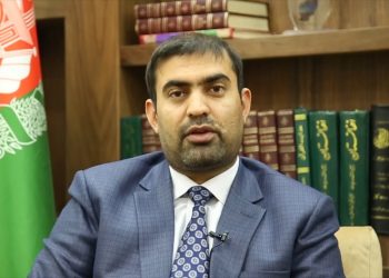 گفت‌وگو با میرویس بلخی؛ نصاب آموزشی به ابزار حکومت‌ها برای ملت‌سازی تبدیل شده است