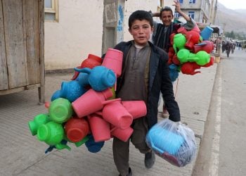 کودکان کار و جور روزگار؛ هشت هزار کودک در بدخشان مصروف کار شاقه هستند
