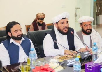 پاکستان تعرفه گمرکی میوه تازه افغانستان را دو برابر کرده است