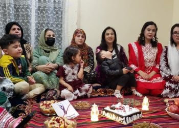 یلدا و ایستاده‌گی زنان؛ جنبش‌های اعتراضی به‌طور گسترده شب یلدا را تجلیل کردند