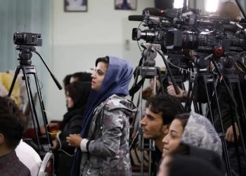 سازمان حمایت از خبرنگاران: بانوان خبرنگار در افغانستان دسترسی به اطلاعات ندارند