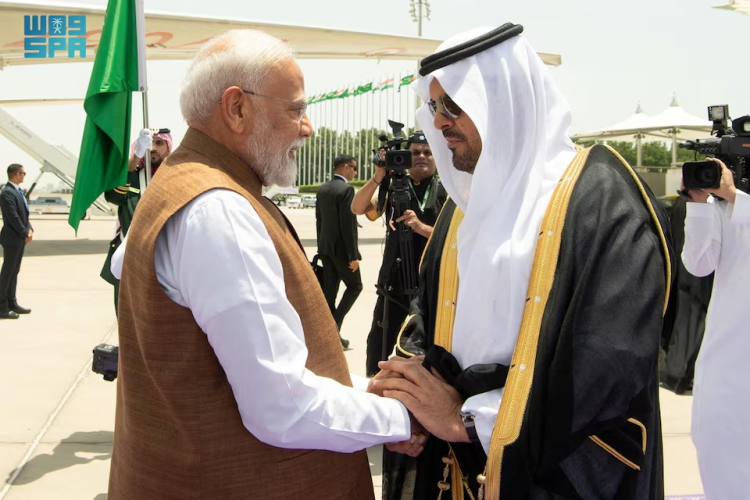 Saudi Press Agency/Handout via REUTERS