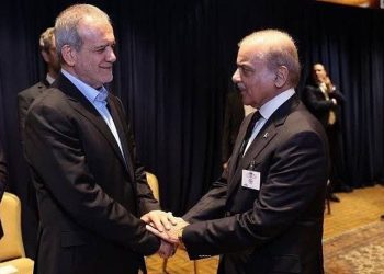 شهباز شریف به ایران سفر کرد