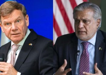 وزرای خارجه پاکستان و آلمان درباره پناه‌جویان افغانستان تلفنی گفت‌وگو کردند