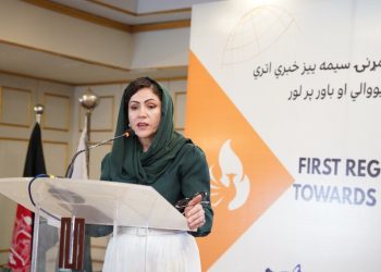 نشست اسلام‌آباد؛ فوزیه کوفی: تنها حکومت فراگیر با اراده مردم می‌تواند صلح را تضمین کند