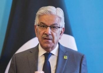 وزیر دفاع پاکستان: طالبان و شماری از افغان‌ها با خون فرزندان ما جشن خونین برپا می‌کنند