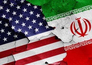 چرا امریکا واقعاً خواهان نابودی رژیم ایران نیست؟