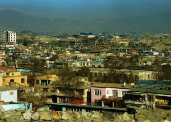 غصب املاک و زورگیری در قره‌باغ کابل؛ دکان‌داران زیر فشار مالی و فساد طالبان