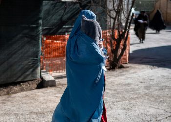 چادری اجباری و توهین به کرامت انسانی؛ بازداشت زنان در خیابانهای هرات ادامه دارد