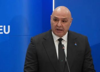 هشدار رییس جمهور لبنان؛ توافق آتش‌بس اخیر «آخرین فرصت» است