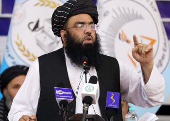 مولوی عبدالکبیر: حدود ۸ میلیون مهاجر افغان از زمان سلطه طالبان به کشور بازگشته‌اند