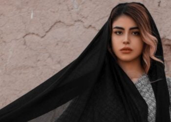 (۶) مرسل؛ دختری که از رفتن خوشحال بود، اما دلتنگی را با خودش برد