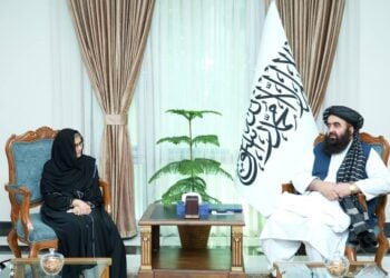 امیرخان متقی با نماینده ویژه دبیرکل سازمان ملل برای افغانستان دیدار کرد