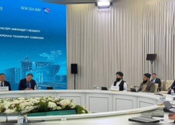 طالبان در نشست «ایکو» درباره پروژه‌های خط آهن افغانستان گفت‌وگو کردند