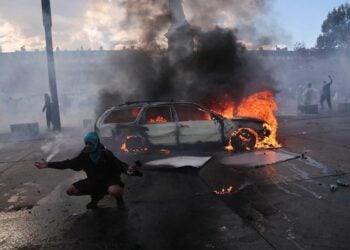 اعتراضات در فرانسه؛ دست‌کم یک‌هزار و ۲۰۰ تن بازداشت شدند