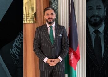 بازنگری و حسابدهی نسل پُل؛ پاسخی به عمر شریفی پیرامون تبعید و مسوولیت