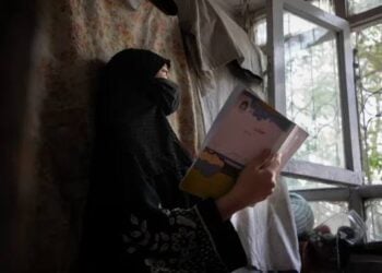 یونیسف: بیش از دو میلیون دختر در افغانستان از سال ۲۰۲۱ تا کنون از آموزش محروم شده‌اند