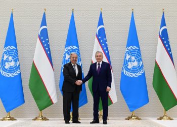 د ملګرو ملتونو سرمنشي او د ازبکستان ولسمشر د سیمې د ثبات په هکله خبرې وکړې