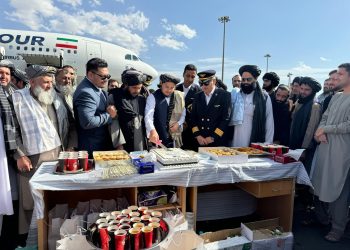«ایران ایرتور» هوايي شرکت کابل ته خپلې الوتنې پېل کړې