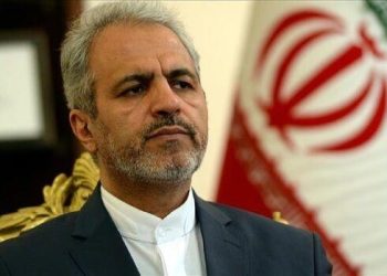 بېکدلي: افغانان دې له قانوني لارو ایران ته سفر وکړي