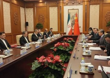 د ایران او چین د بهرنیو چارو وزیران: منځنی ختیځ د لویو زبرځواکونو ترمنځ د جګړې ډګر نه دی