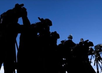 جلاوطنه افغان خبریالان او معلوماتو ته د لاسرسي سترې ننګونې